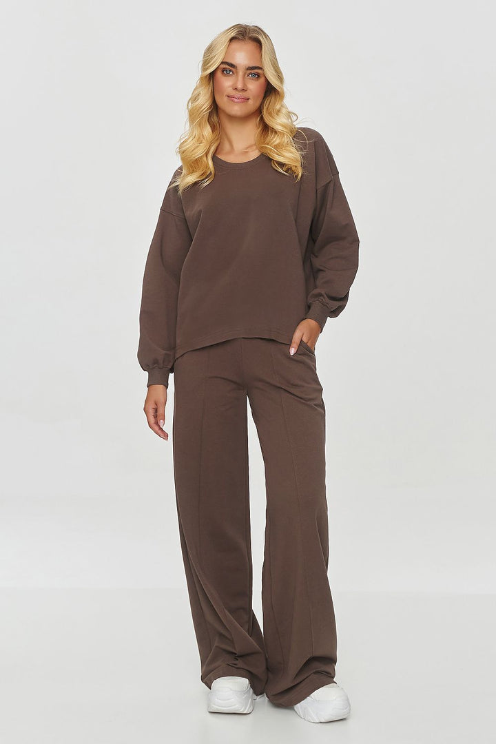 Tracksuit With Wide Pants Brown